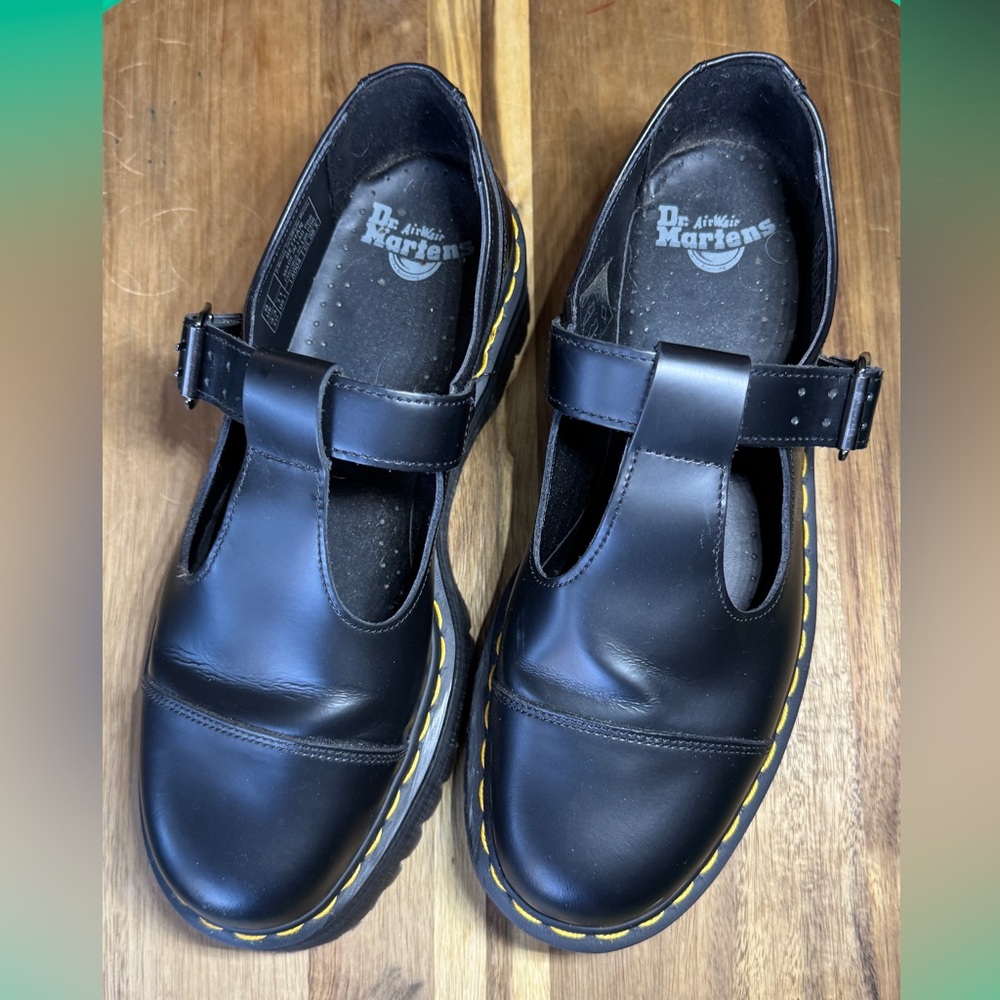 Dr. Martens Bethan T-Bar Platform Mary Jane - Picture 5 of 9